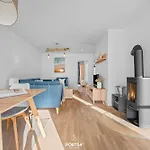 Knuts Koje Apartment *